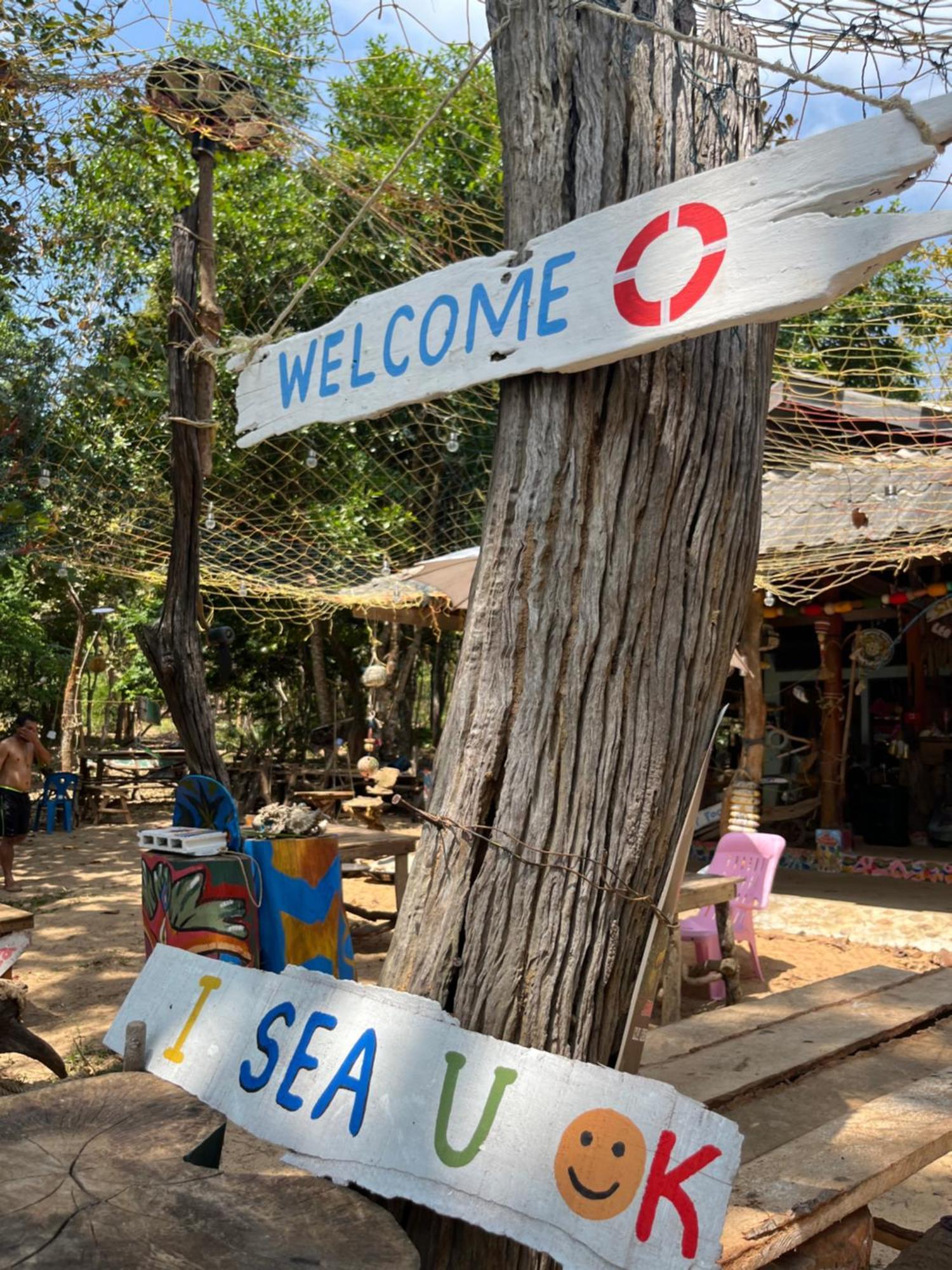 Eternal Forest Beach Bar&Bungalow Koh Chang Ranong Exterior photo