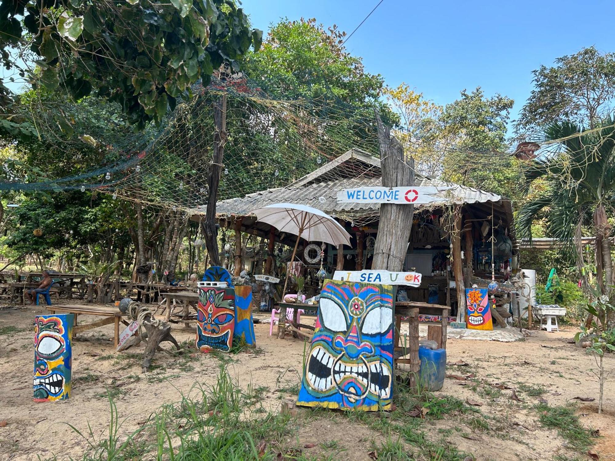 Eternal Forest Beach Bar&Bungalow Koh Chang Ranong Exterior photo